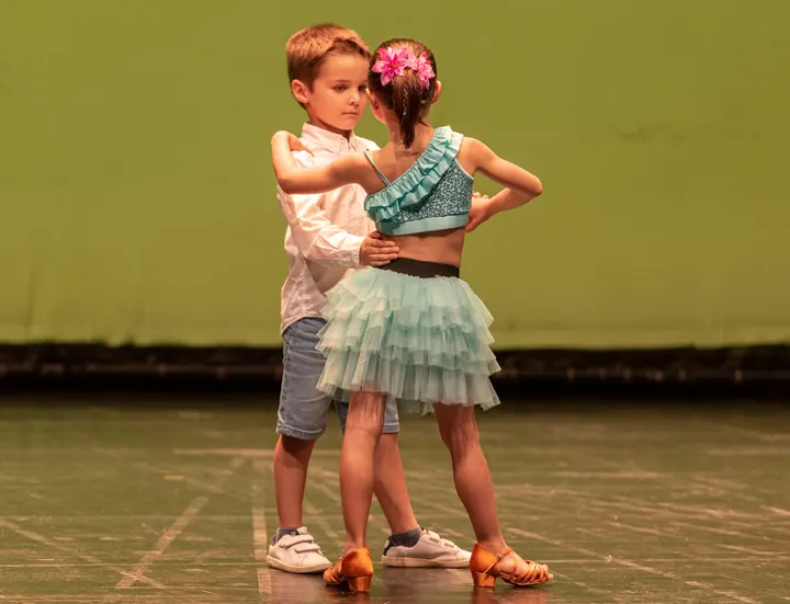 Academia de Dança de Espinho: Início — dança-studio em Alcochete — 3