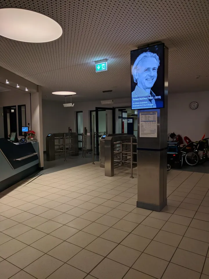Roland Matthes Schwimmhalle — wellness-studio in Erfurt — 5