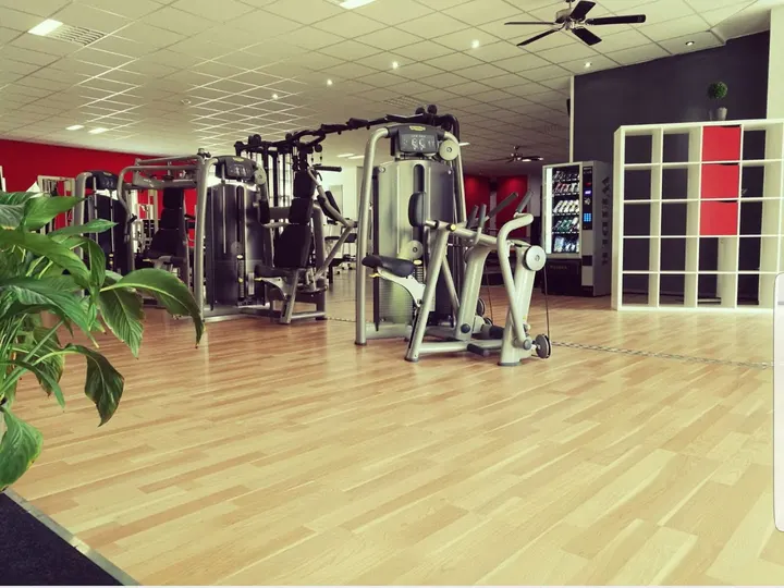 numero uno — fitnessstudio in Langquaid — 3