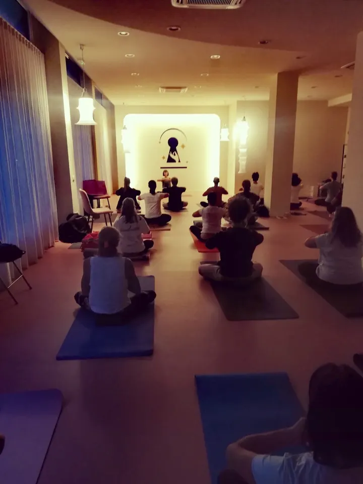 Yoga in Wonderland - Hari-Om — yoga-studio a Arico, Biella — 2
