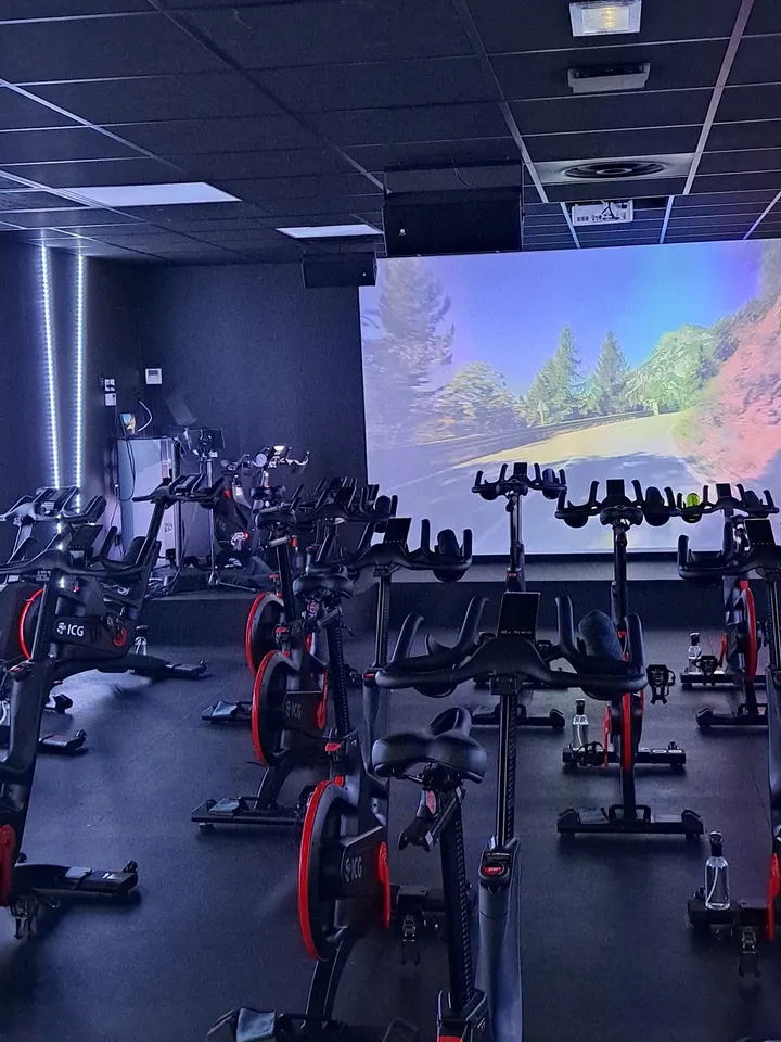 Yhellow Vélo — Pilates à Éguilles