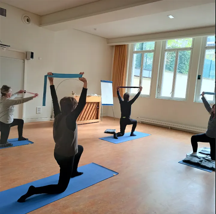 Yogathérapie Paris16 — yoga-studio à Paris — 4
