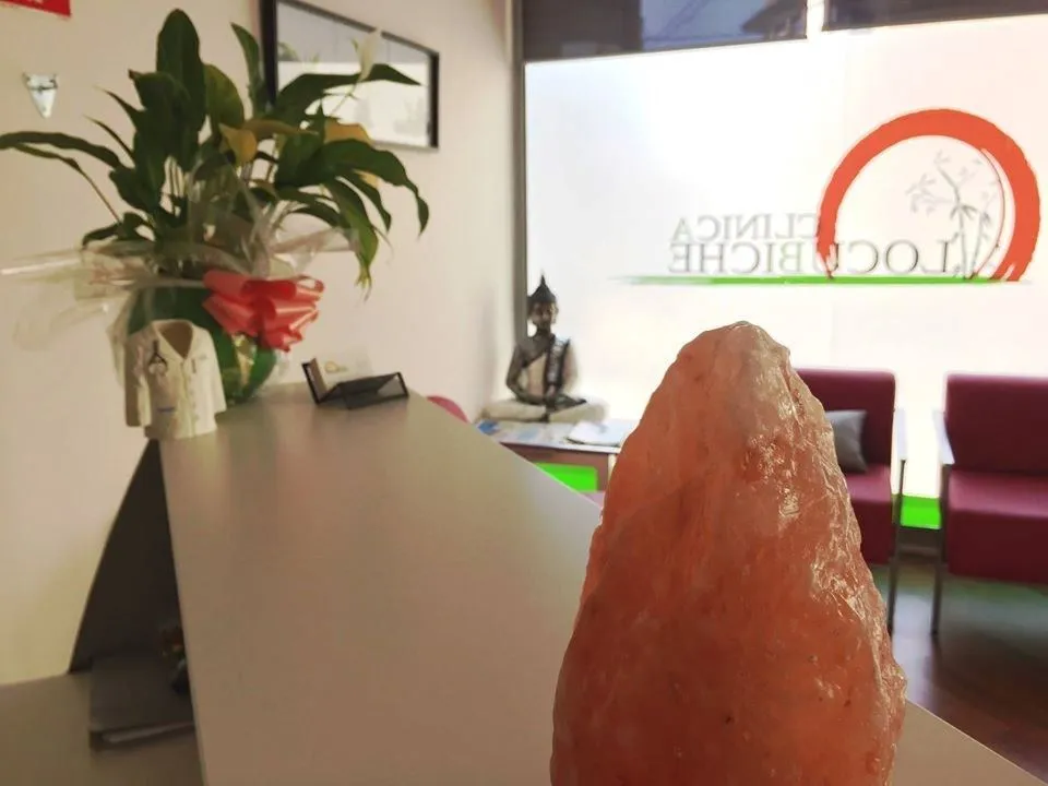 CLÍNICA LOCUBICHE - fisioterapia, pilates máquinas, acupuntura, osteopatia, dietética, psicología — pilates-studio i Cartagena — bild 4
