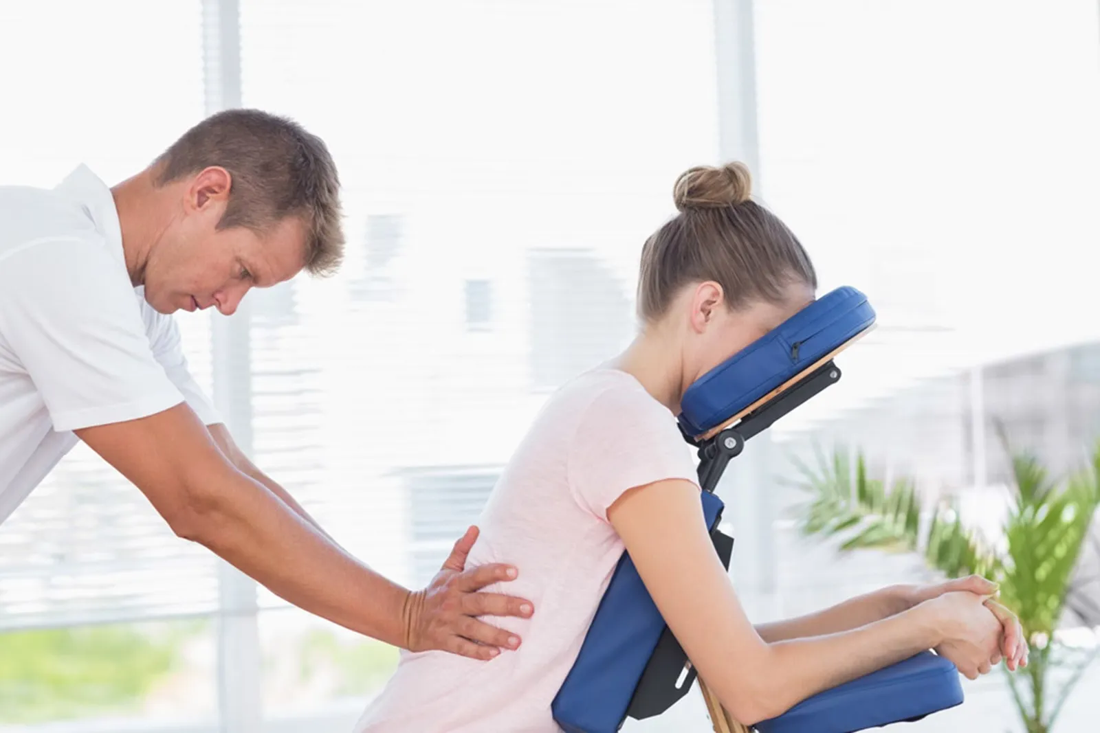 CLÍNICA LOCUBICHE - fisioterapia, pilates máquinas, acupuntura, osteopatia, dietética, psicología — pilates-studio i Cartagena — bild 5