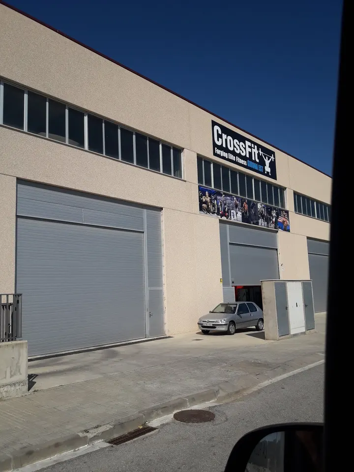 Cross Fit Girona Est — CrossFit en Calonge