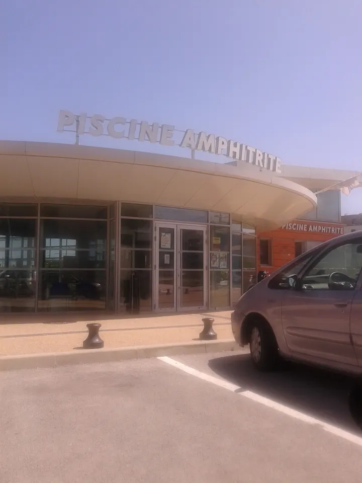Piscine Amphitrite — studio à Montpellier — 3