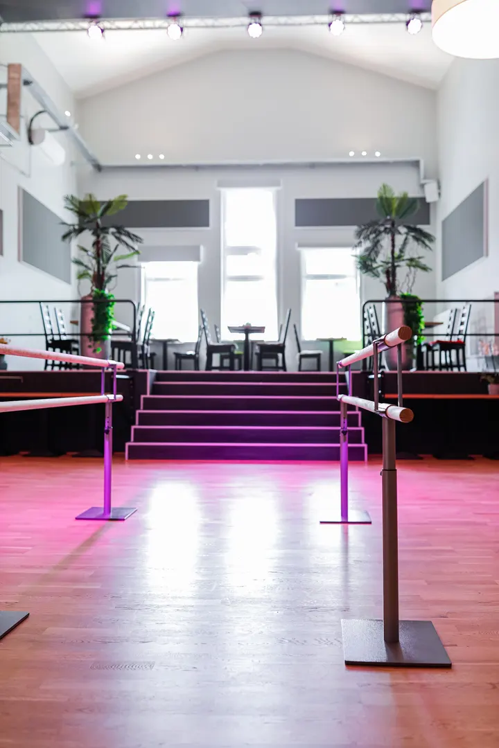 Dance Academy Hombruch — tanz-studio in Kirchhörde, Dortmund — 2