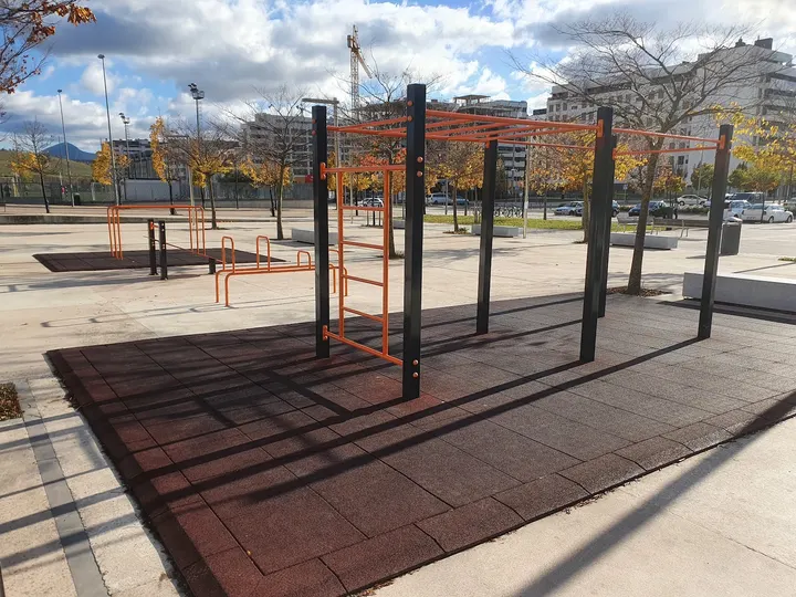 Parque Calistenia — calisthenics-studio en Pamplona — 3