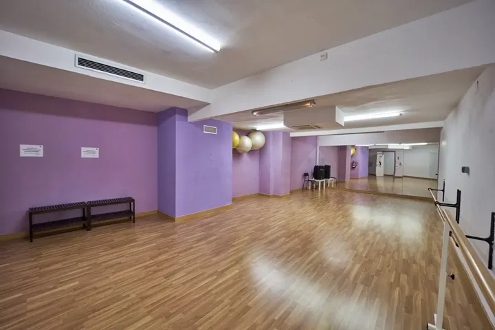 Estudio 12 — baile-studio en Romareda, Zaragoza — 3