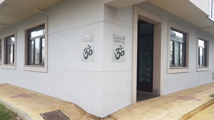 CENTRO YOGA OM — yoga-studio en Lugo — 5