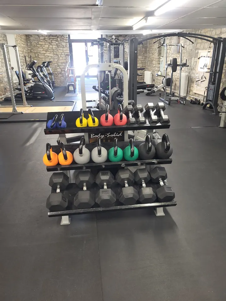 La Salinoise — salle de fitness-studio à Salins-les-Bains — 2