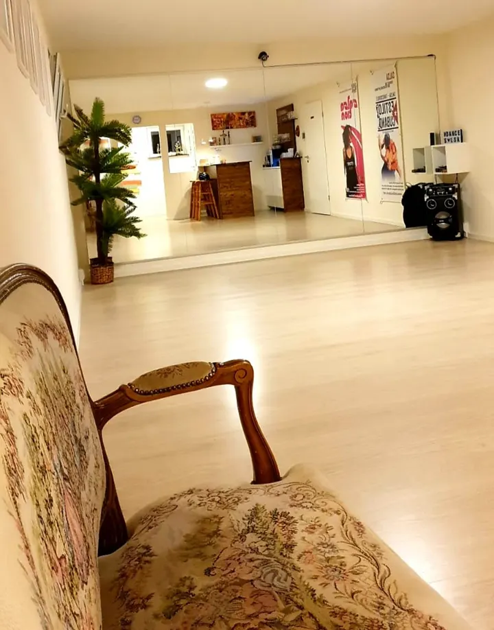 Salsa Tanzschule Estilo Cubano — tanz-studio in Ellhofen — 5