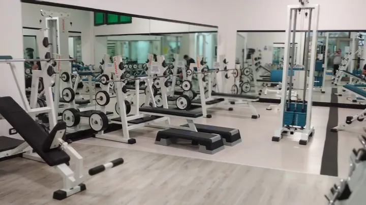 Kamaleonte Fitness Club — Palestre a Monserrato, Sassari