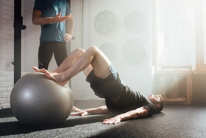 Burwitz Tim Personal Trainer — PT-Studio in Junkersdorf, Köln