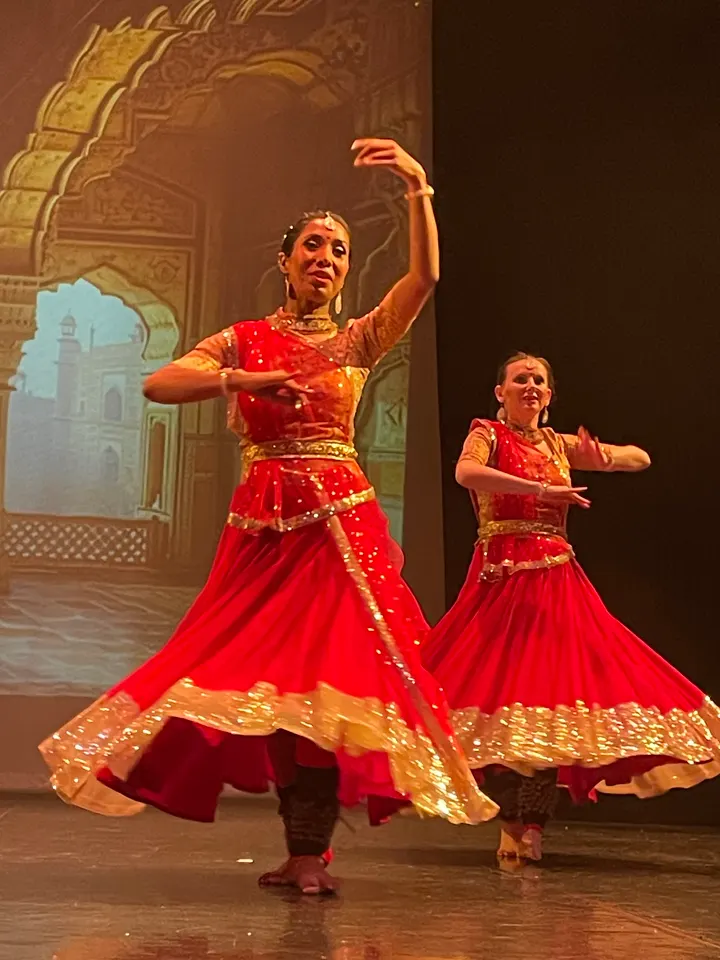 Triwat — danse-studio à Quartier de Clignancourt, Paris — 2