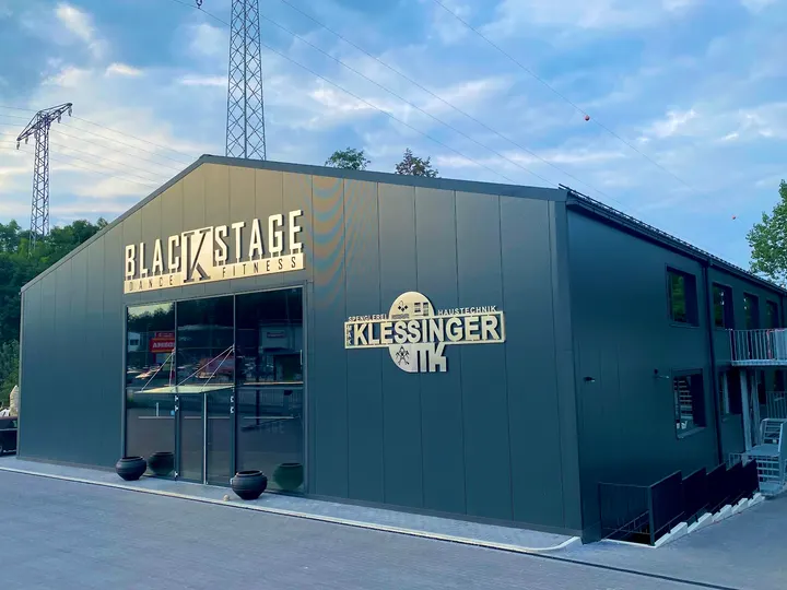 Blackstage — tanz-studio in Steinbach, Passau — 2