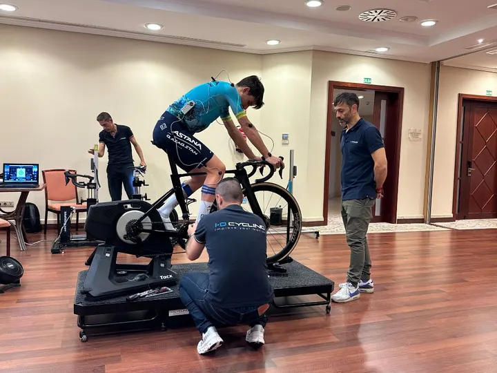 Just4cyclist — cycling studio-studio i Ave María, Málaga