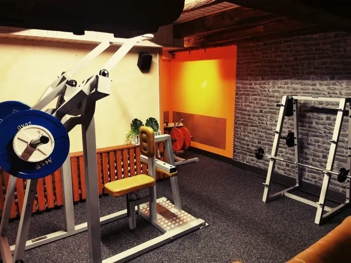 ENERGY-FIT — fitnessstudio in Büren — 2