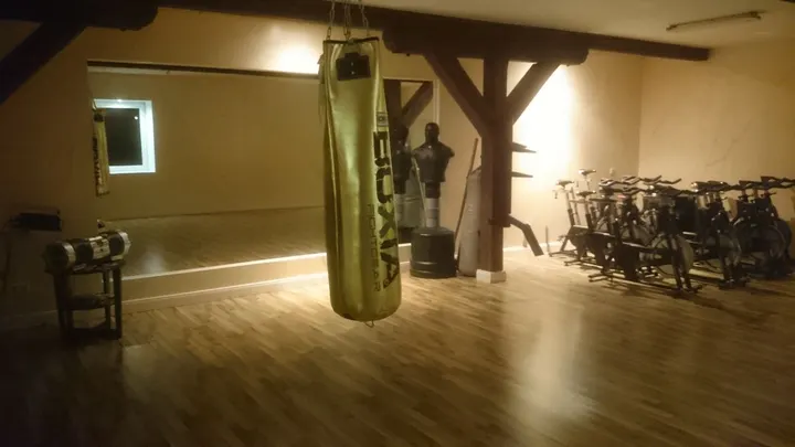 ENERGY-FIT — fitnessstudio in Büren — 6