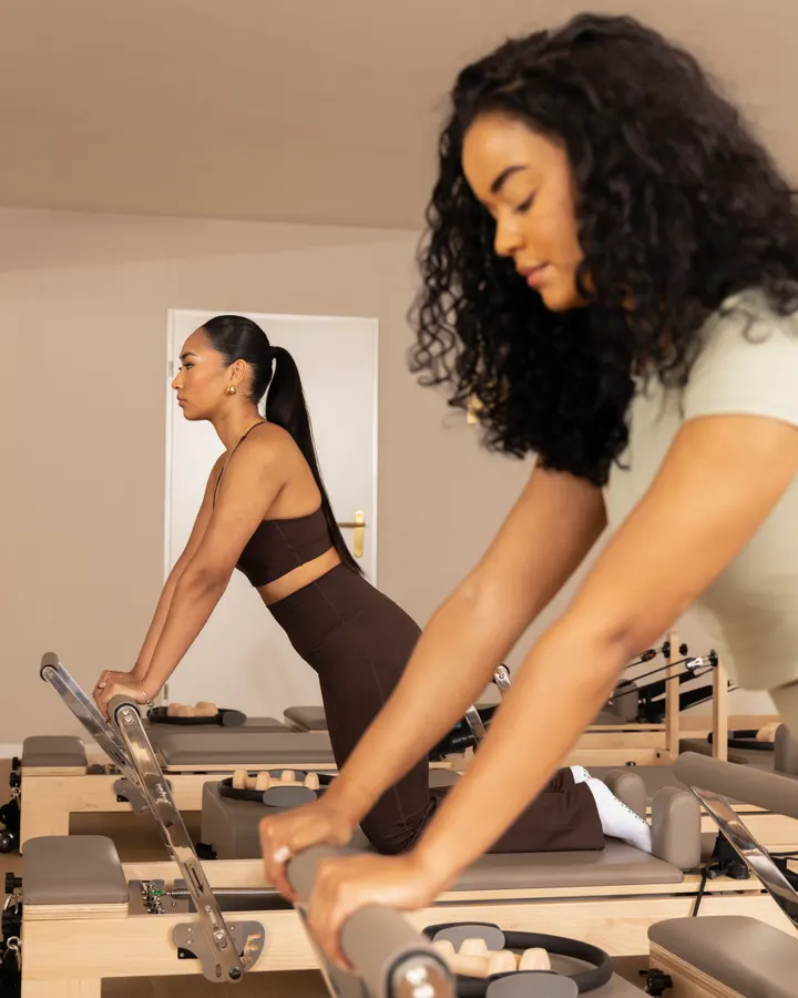 Pilates society — Reformer pilates in Centrum, Barendrecht