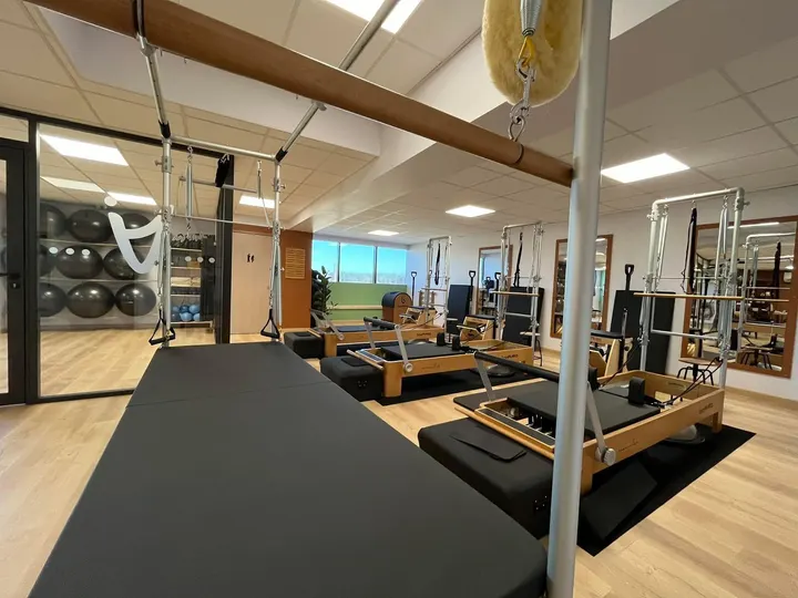 Uma Studio Yoga Pilates — yoga-studio à Quartier Les Terrasses, Saint-Maximin-la-Sainte-Baume — 3