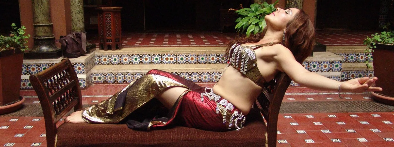 Danza Del Vientre Fátima Fernández — baile-studio en Feria, Sevilla — 3