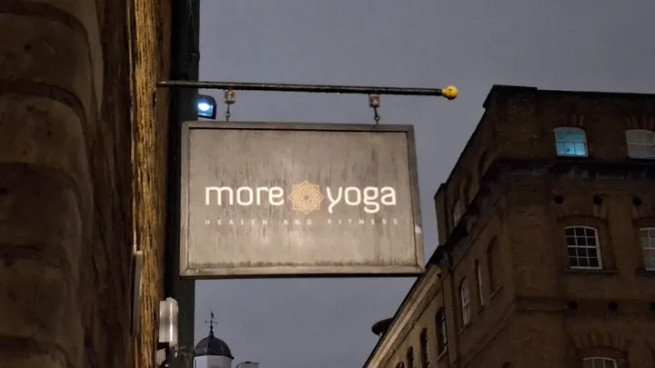 MoreYoga - Tower Bridge — yoga-studio in London — 3