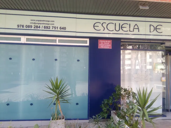 Escuela De Yoga Padma — Yoga en Zaragoza