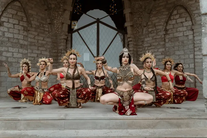 Sylvatika Tribe✨Danza del vientre tribal✨Danza Tahitiana✨ Yoga✨ Hipopresivos✨ — yoga-studio en Reus — 3