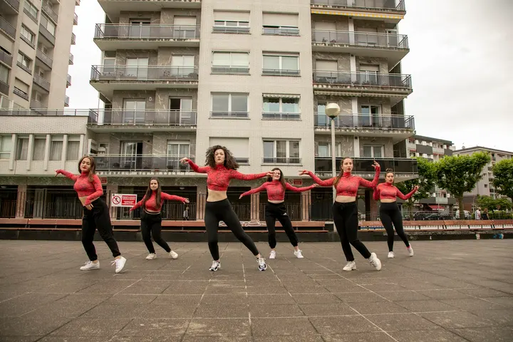 Escuela de danza TEMPO 22 dance&fitness — Baile en Antigua, San Sebastián