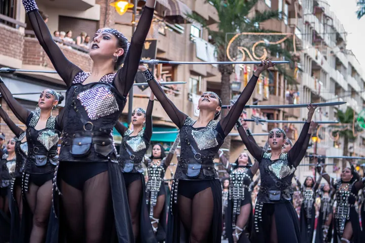CENTRO DE DANZA OPERA — Yoga en Ontinyent