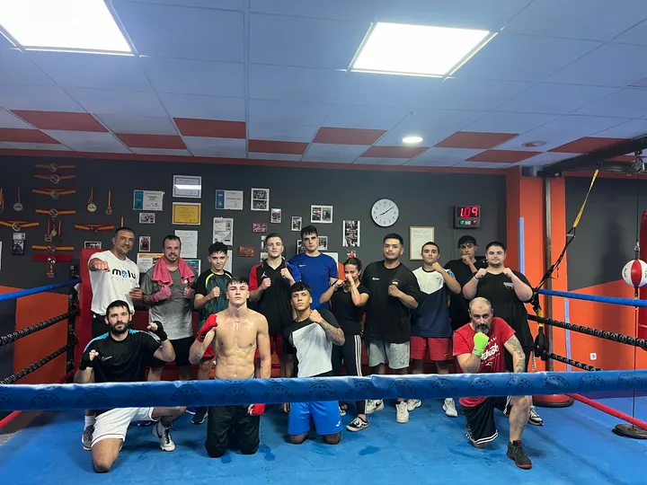 Escuela De Boxeo El Soto — Artes marciales en Móstoles