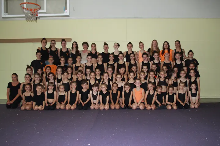 Club Rítmica Santfeliu — Baile en Can Calders, Sant Feliu de Llobregat