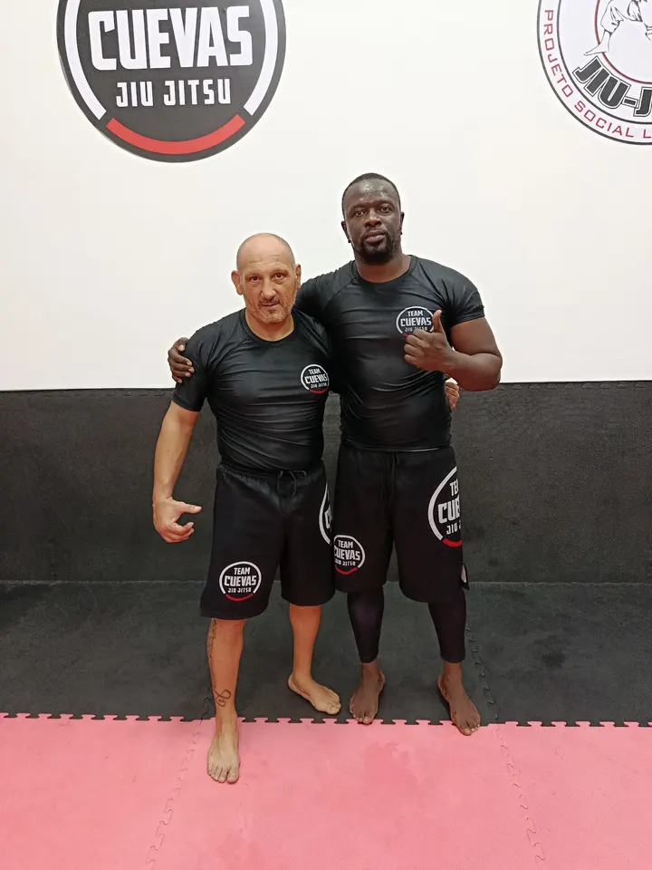 Team Cuevas Jiu Jitsu — artes marciales-studio en Sant Adrià de Besòs, Barcelona — 2