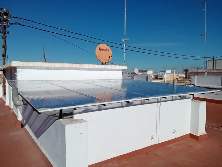 Òrbita Espai D'acrobàcia Aèria — aerial-studio en el Grau, Valencia — 3