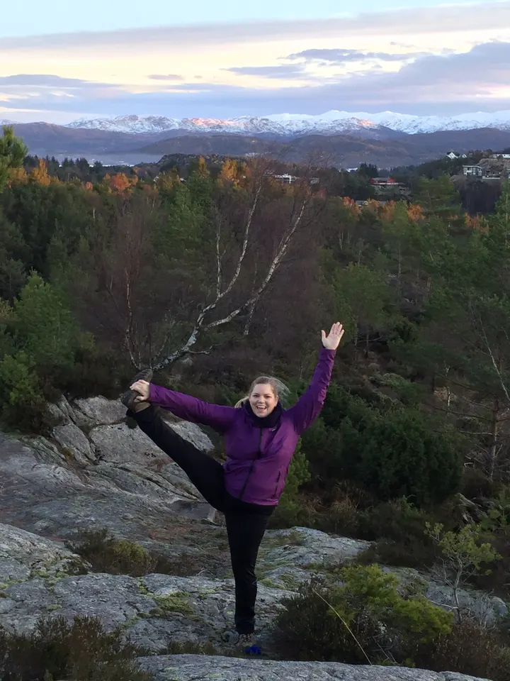 Ta Vare Yoga Emily Marie Wilson — yoga-studio i Rubbestadneset — 5