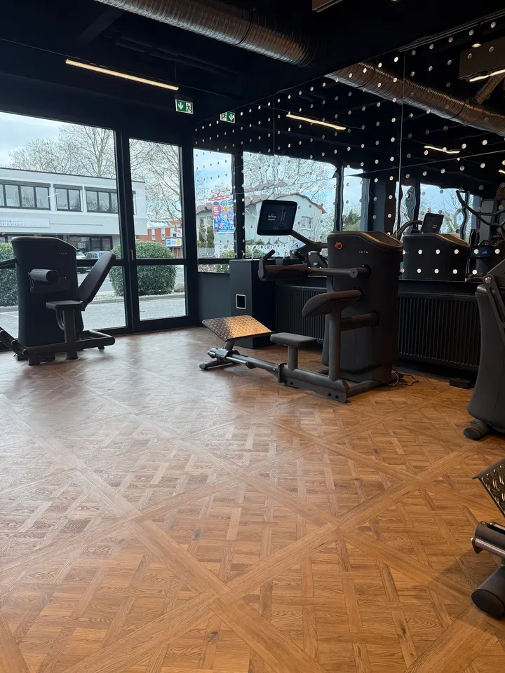 Y7GYM Mainz — Fitnessstudio in Weisenau, Mainz