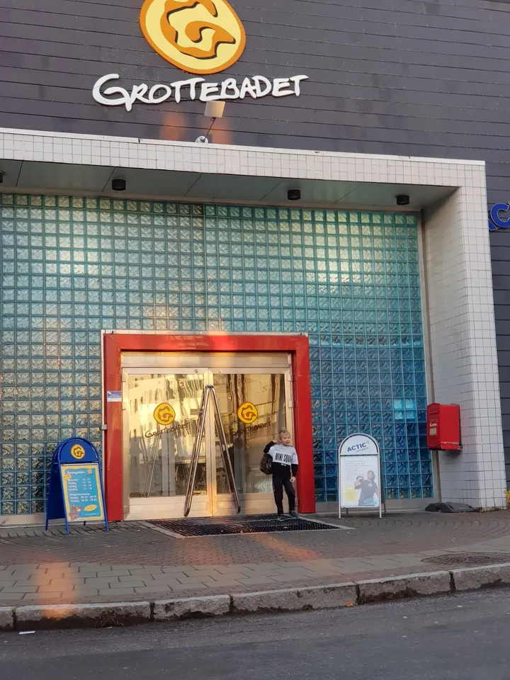 Grottebadet AS — recovery-studio i Harstad — 5