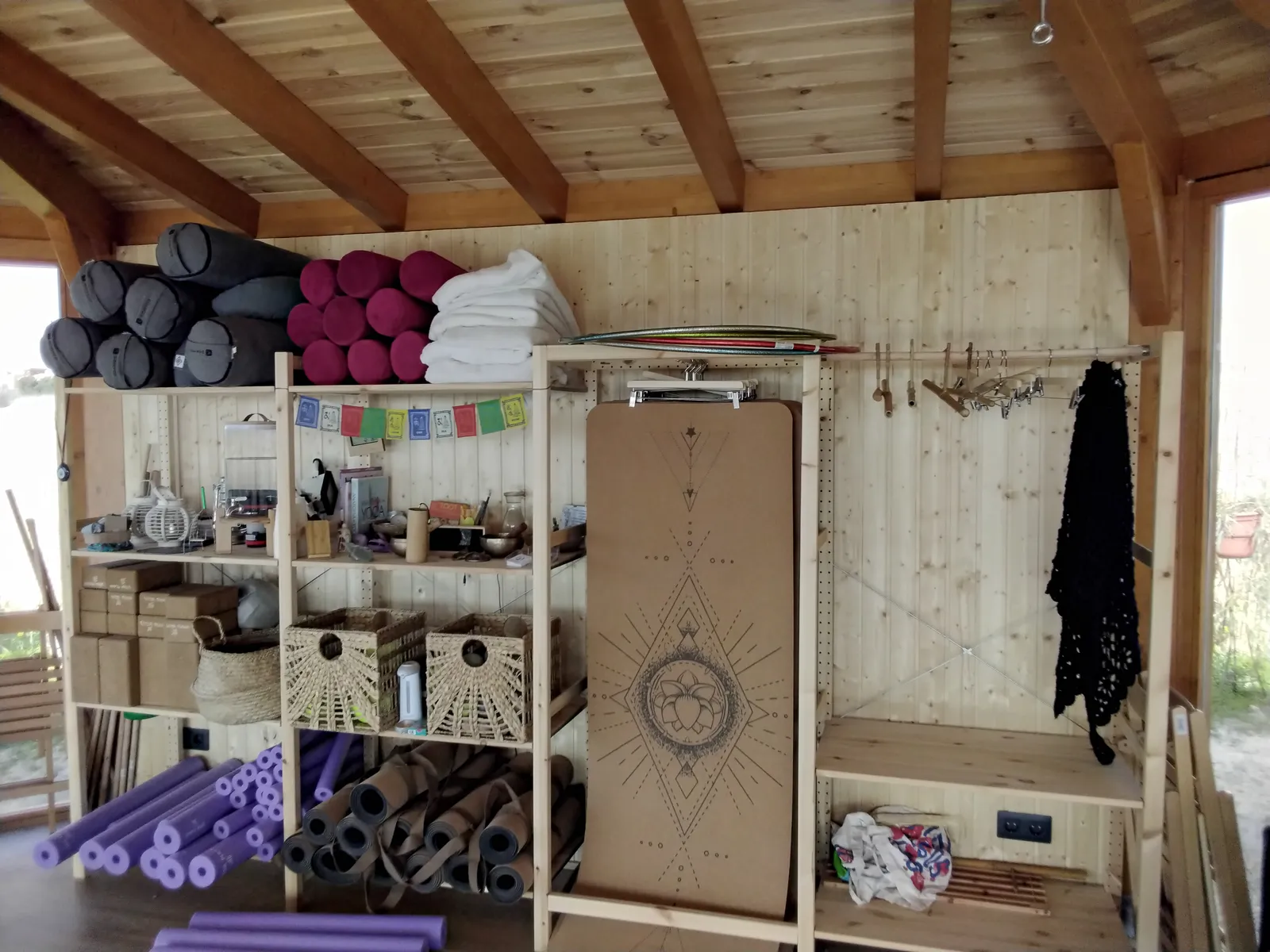 Atmaka Yoga Centro Holístico — yoga-studio en Chiclana de la Frontera — 3