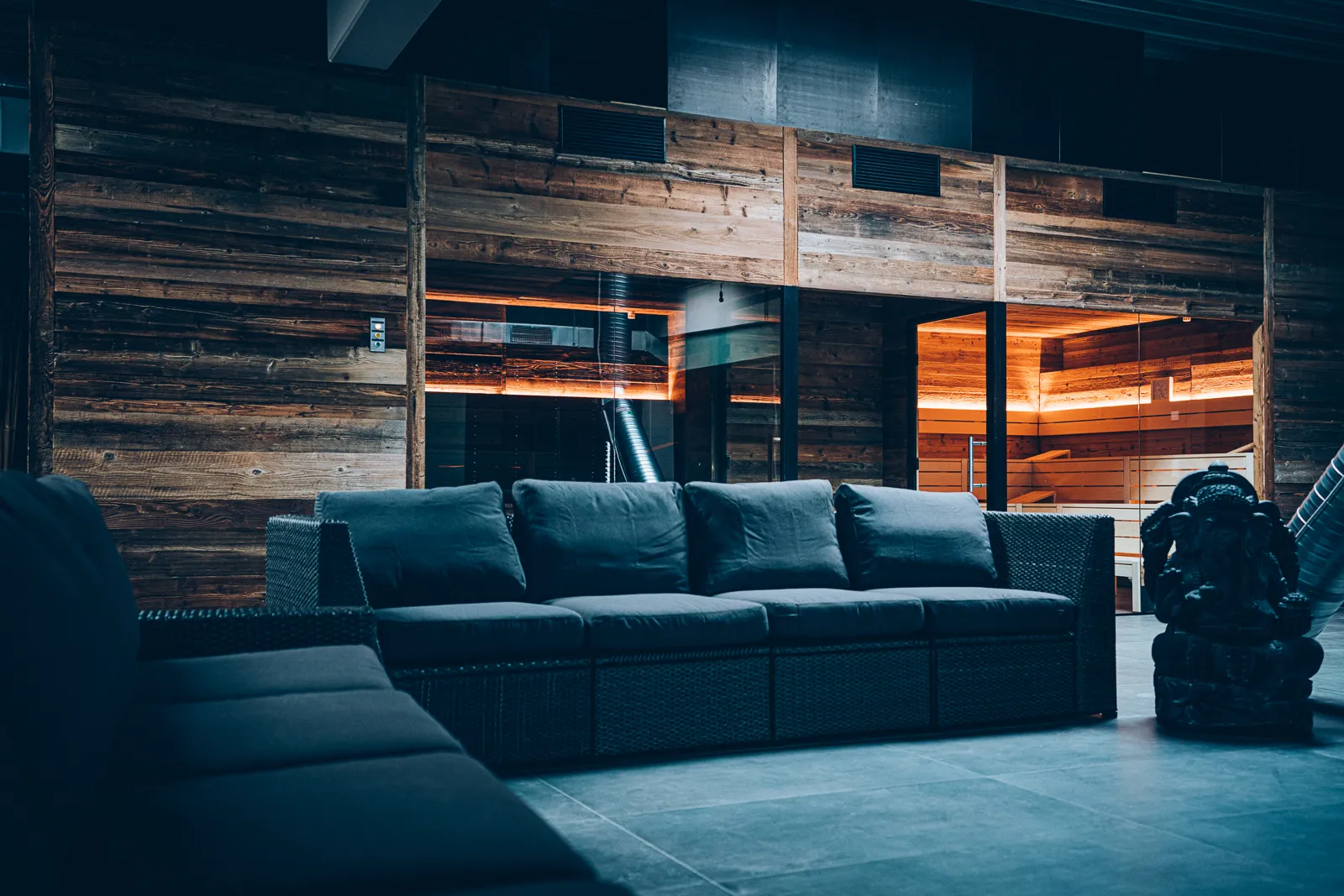 ALMA SPORTS CLUB — träningsstudio i Düsseldorf — 3