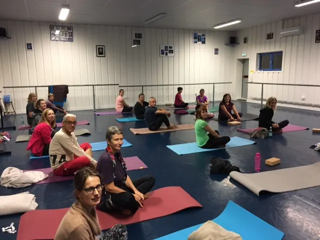 Abyasa Yoga - Frontonas — yoga-studio au Village, Frontonas — 2