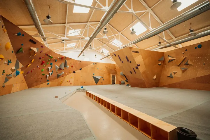 Arkose Cuatro Caminos — escalada-studio en Tetuán, Madrid — 3