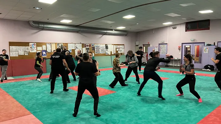 KRAV-MAGA BW — Arts martiaux à Pfastatt le Château, Pfastatt