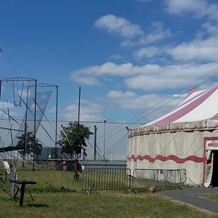 École de Cirque de Bordeaux — arts aériens-studio à Bordeaux — 5