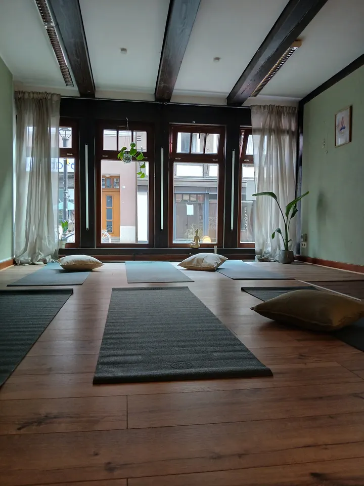 Leni loves Yoga — yoga-studio in Geismar, Göttingen — 2