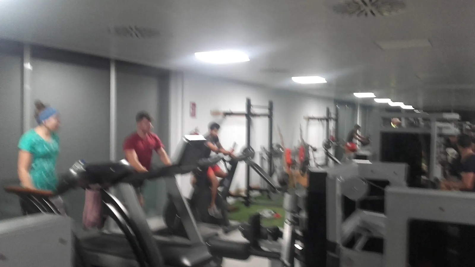 Gimnasio Municipal Vall Dalba — estudio de fitness-studio en Vall d'Alba — 3