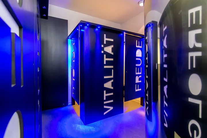 ICEKALT - Kältekammer / Kältesauna / Kryosauna / Eissauna / Cryo — recovery-studio in Nordend West, Frankfurt am Main — 2