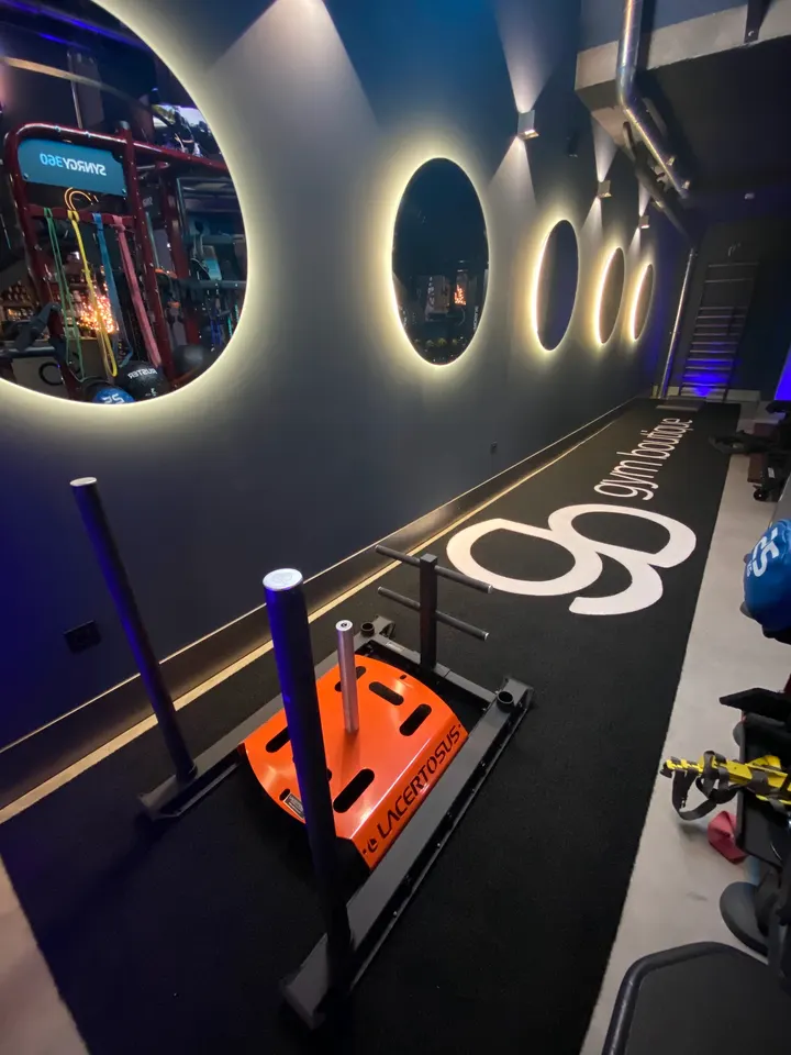 Gym Boutique Entrenamiento Personal — Estudio de fitness en Urbanización Guadiana, Badajoz