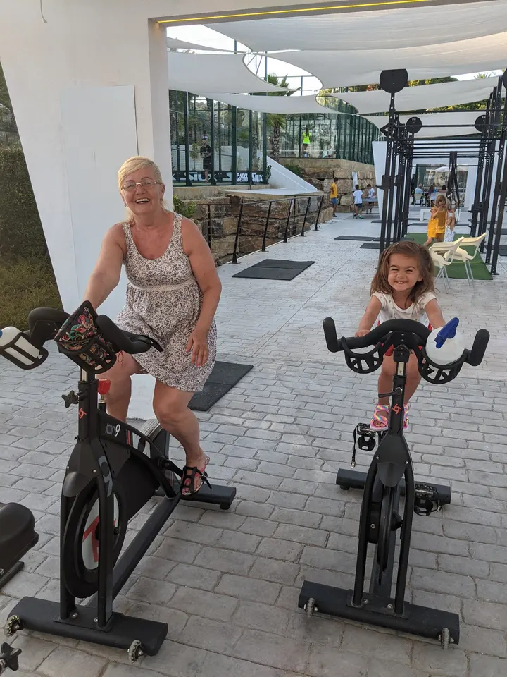 Los Reales Sports Club — estudio de fitness-studio en Estepona — 3