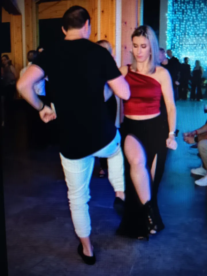 F&S Social Dance — baile-studio en Villa Pilar, Burgos — 3